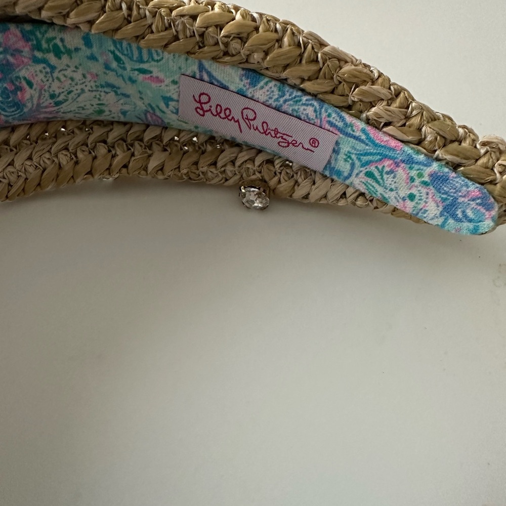 Stylish Head Accessory Collection - Picture 16 of 16